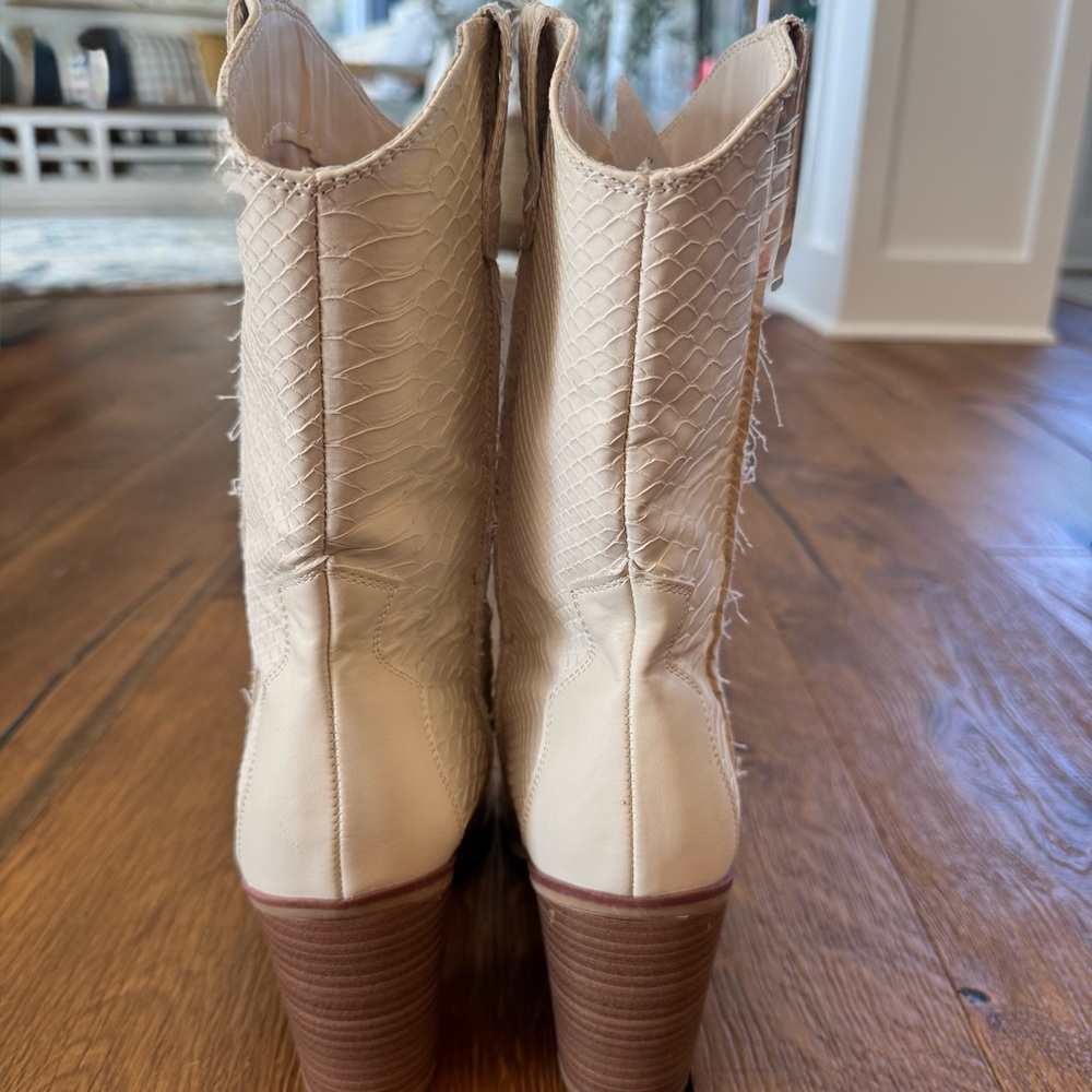 MIA Cream Textured Cowgirl Heeled Boots - Picture 6 of 8